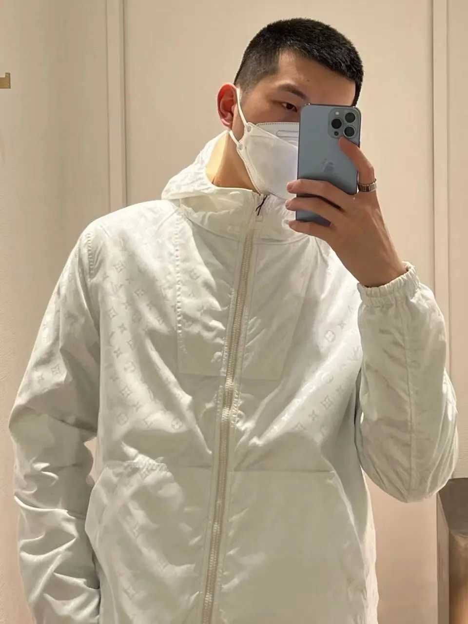 Louis Vuitton/